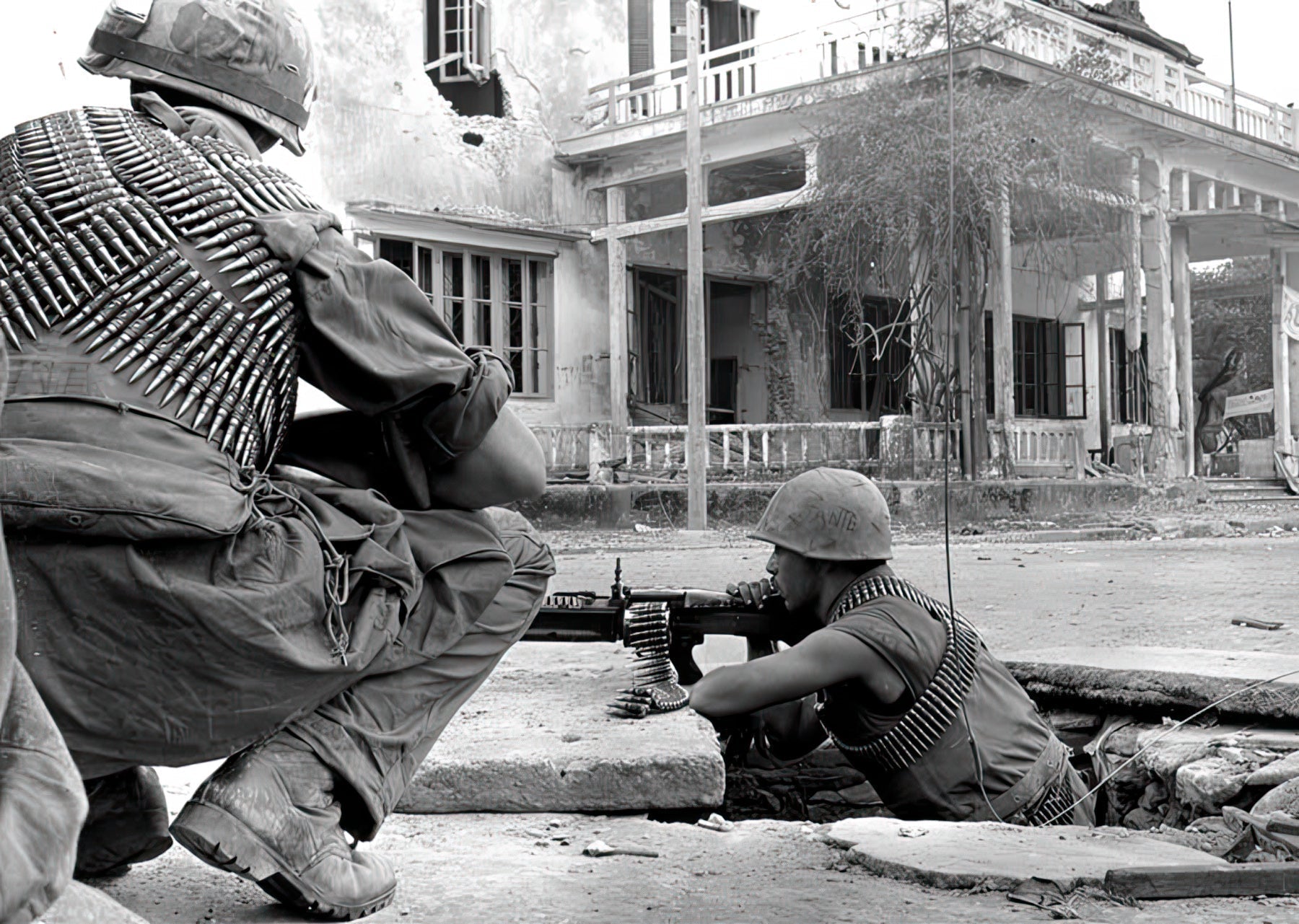 Death in the Imperial City: U.S. Marines in the Battle for Hue - 31 January to 2 March 1968 (Free Download - PDF Book)