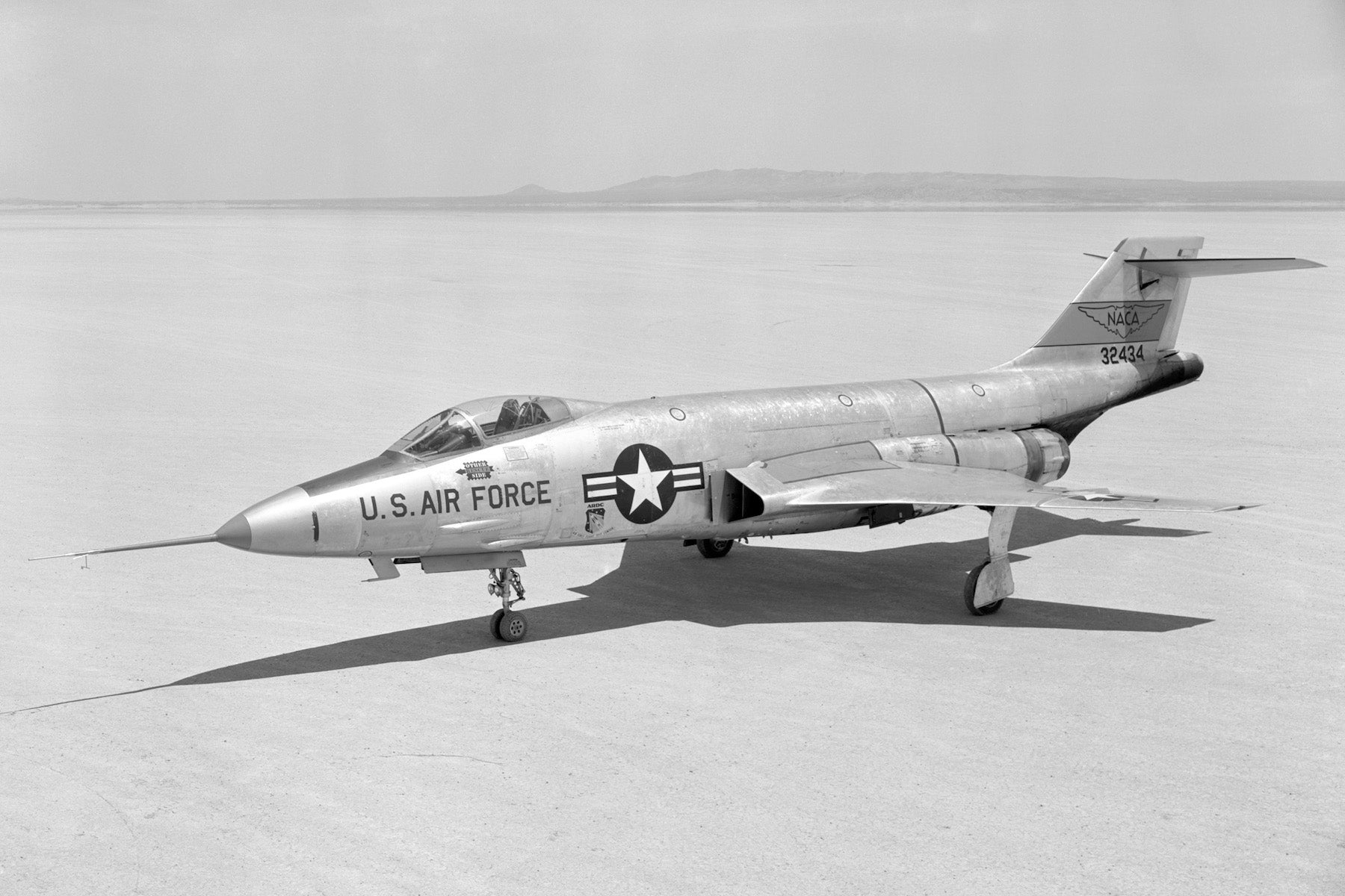 Almanac: U.S. Air Force Established (September 18, 1947) - Image of vintage Air Force aircraft